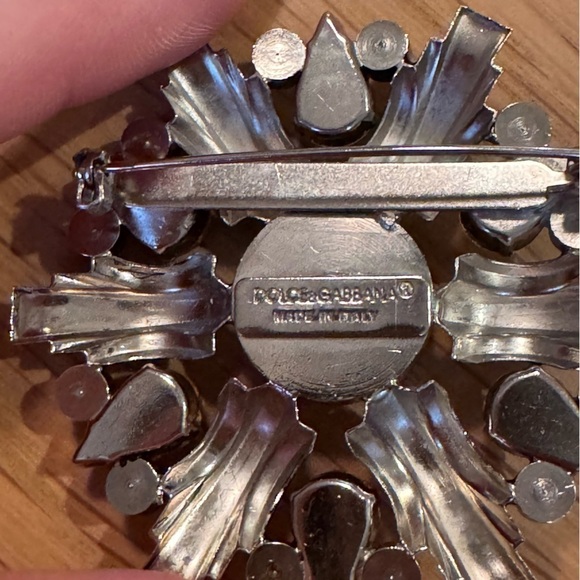 DOLCE & GABBANA Silver and Crystal Brooch Pin - Picture 5 of 6